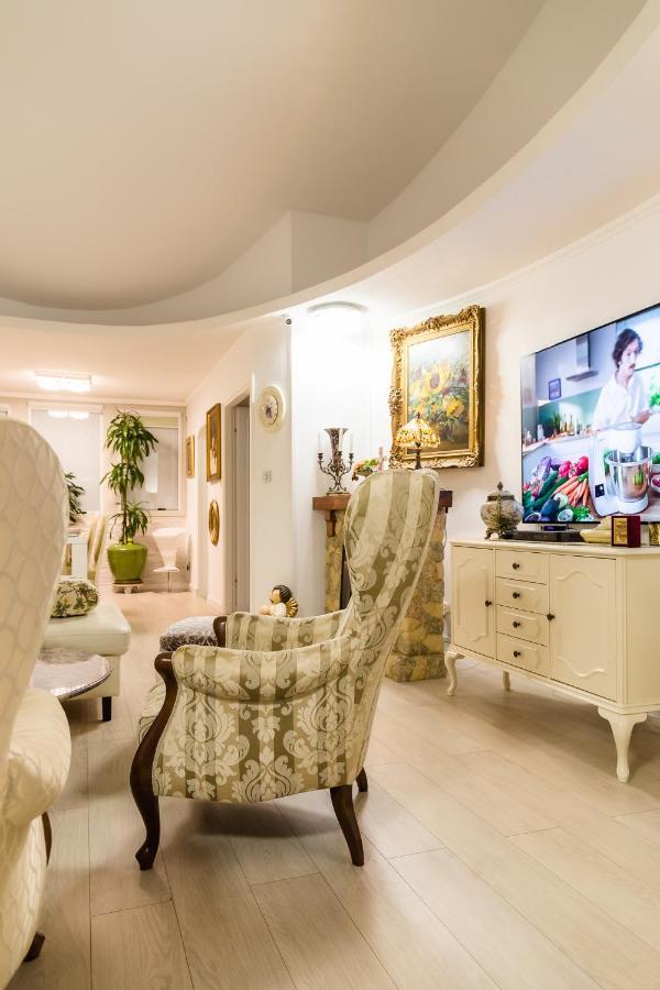 Luxury Apartment Sara Умаг Экстерьер фото